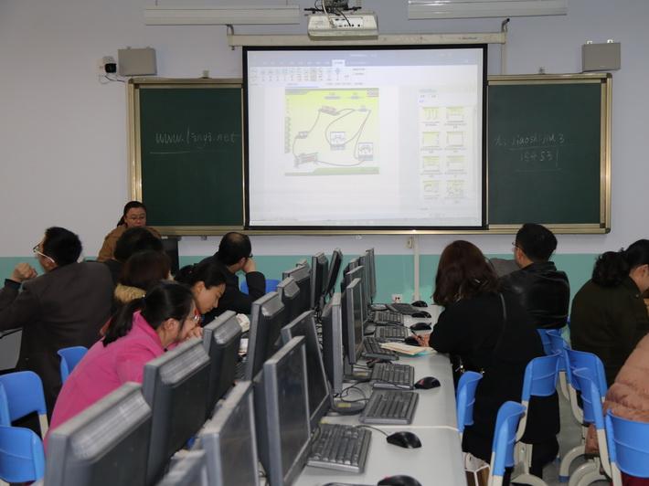 高校"翻轉課堂